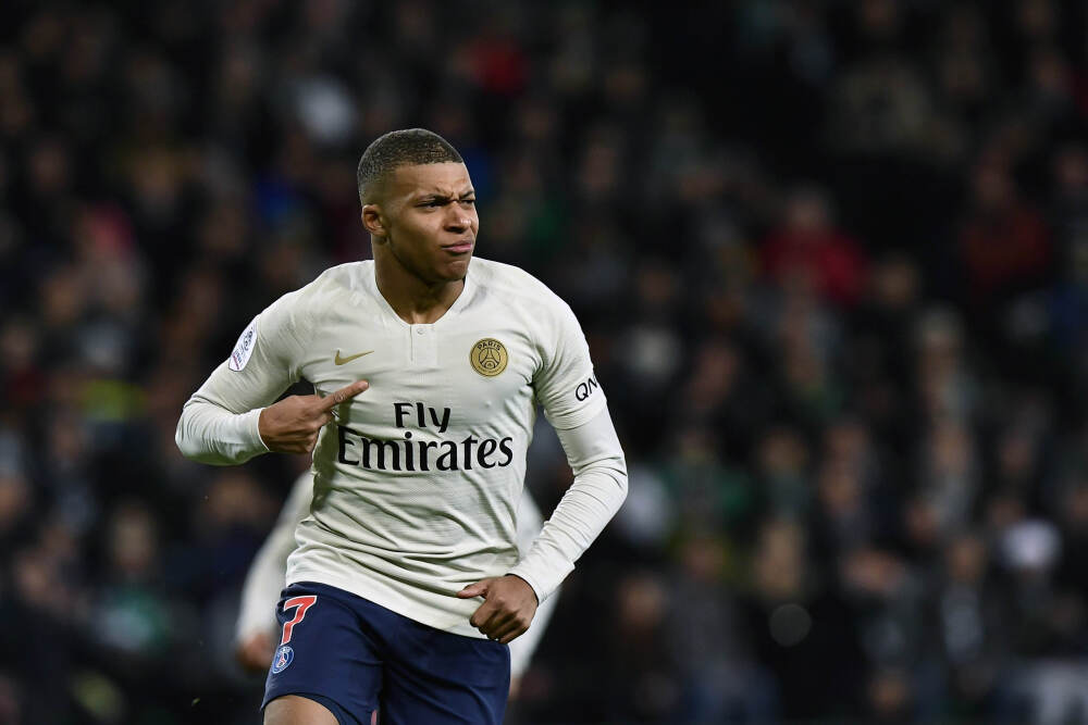 “芭蕾航母”马林斯基亮相上海 演绎经典舞剧《海盗》